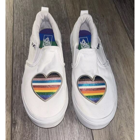 Vans Pride Asher Slip-On White Rainbow Heart Shoes Kids Youth Missy US Size 4 - Picture 6 of 10